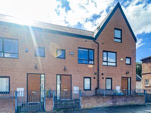 Photo 22- click for photo gallery